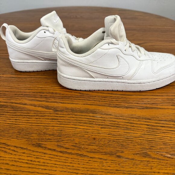 Nike court Borough low 2 in white, Size 5.5Y - Picture 2 of 7